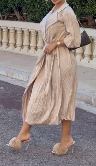 Vestido kimono pliegues Zara