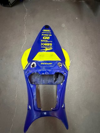 Carenado Yamaha R6R 2007 para reparar
