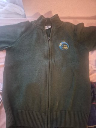 Uniforme Colegio Karol Wojtyla