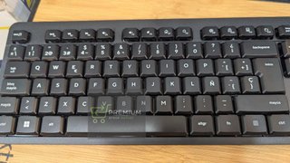 Trust ODY II Teclado Inalámbrico Silencioso QWERTY Español