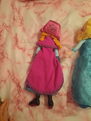 Muñecas peluche Elsa y Anna Frozen