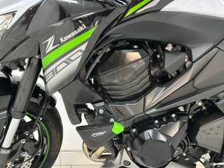KAWASAKI Z800 ABS