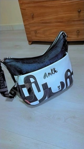 Bolso Anekke Negro y Blanco