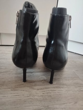 Botines Zara Tacón Aguja Punta Fina Cremallera