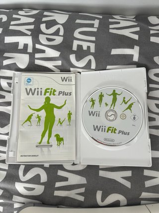 Tabla Wii Balance Board + Wii Fit Plus