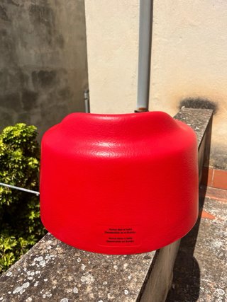 Asiento de suelo Bumbo rojo