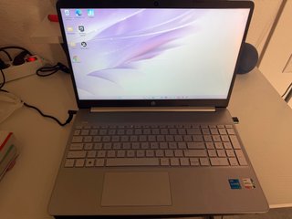 HP 15s-fq4058ns i5-1155G7 8GB RAM 256GB SSD