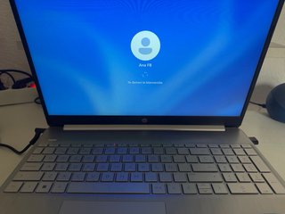 HP 15s-fq4058ns i5-1155G7 8GB RAM 256GB SSD