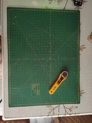 Tabla Patchwork y Cortador OLFA