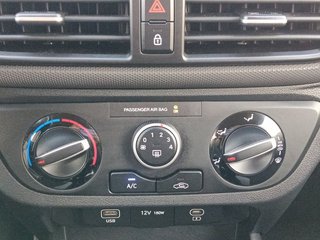 Hyundai i10 1.0 Essence