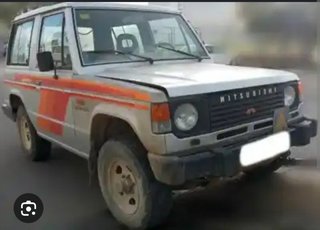 Mitsubishi Montero I Pajero L040 despiece