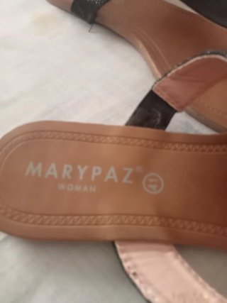 Zapatillas Marypaz Negras con brillo