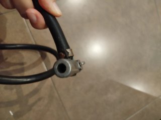 Bomba neumática/hidráulica con manómetro