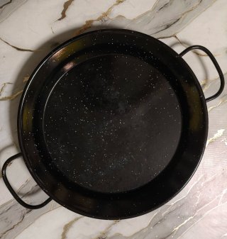 PAELLERA PEQUEÑA