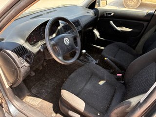 Volkswagen Golf 2001