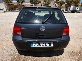 Volkswagen Golf 2001