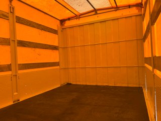 Ford Transit CAMION CAJA CON TOLDO 11/2020 7PLAZAS