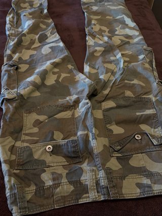 Pantalones Cargo Camuflaje Bershka Talla S
