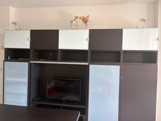 Mueble modular salón madera y cristal