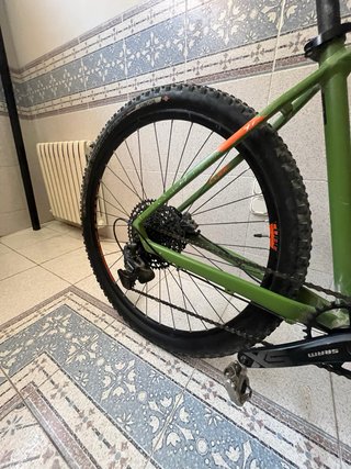 Bicicleta Cube Analog Montaña