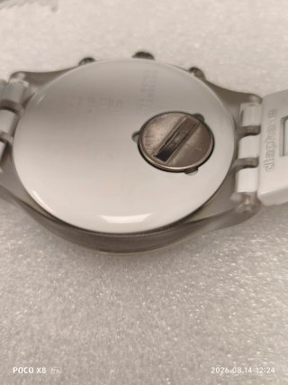 Reloj Swatch Full-Blooded Blanco