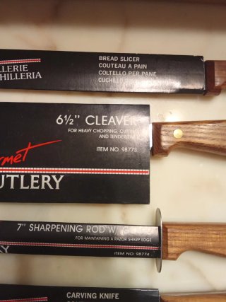 Set 5 Coltelli Gourmet + Affilalame