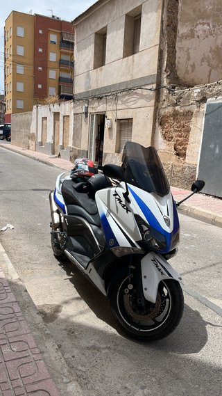 Yamaha Tmax 530