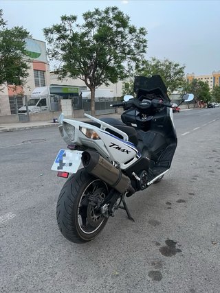 Yamaha Tmax 530