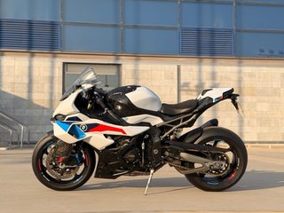 BMW S1000RR 2025 Pack Full Equip M (Solo 1740 KM)