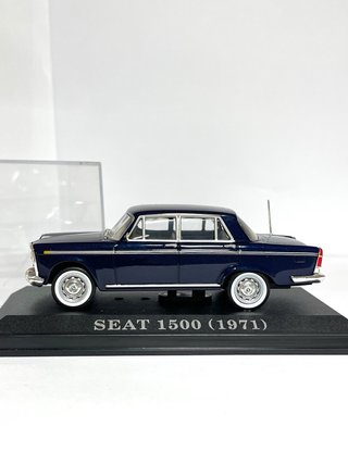 Seat 1500 (1971) escala 1/43