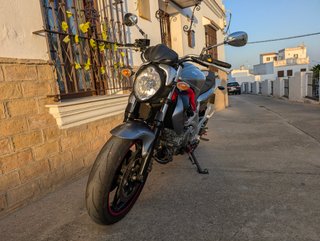SUZUKI SFV650 GLADIUS A2/A