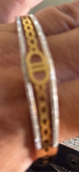 Pulsera Dorada con Brillantes Acero
