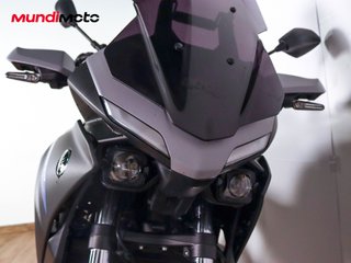 YAMAHA TRACER 7