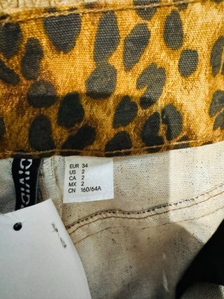 Falda animal print