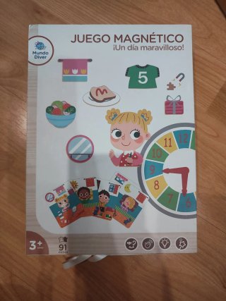 Juguetes de madera. Juguetes Montessori. Puzzles