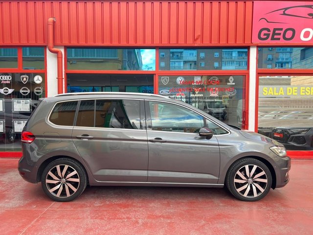VOLKSWAGEN Touran Advance 2.0 TDI SCR 150CV BMT