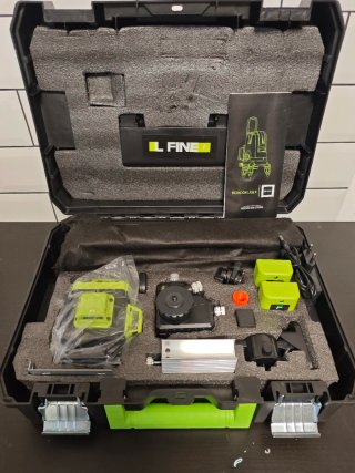 Nivel Láser 16 Líneas 4D + Trípode+ 2 baterías