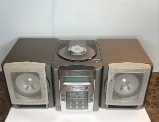 Minicadena Roadstar HIF 3033 R
