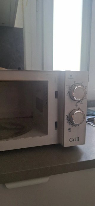 Microondas Orbegozo con Grill - Funciona