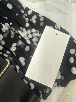 Vestido Zara Fruncido Negro Lunares Talla S