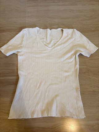 Conjunto Verano Top Canalé Blanco y Falda