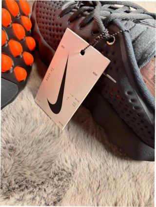 Nike Mind 002 Negro Hyper Crimson EU 41