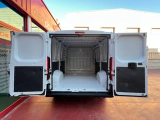 PEUGEOT Boxer 330 L1 H1 BHDI 103kW 140CV SS 6 V. M
