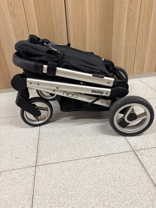 Silla de paseo Mutsy Neo Negra