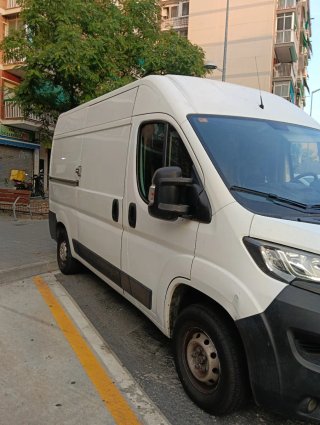 Furgoneta Peugeot boxer 3500 año 2018
