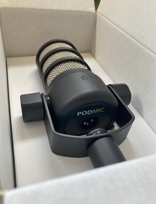 Micrófono Rode Podmic (casi nuevo + caja original)