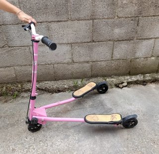 Patinete 3 ruedas rosa