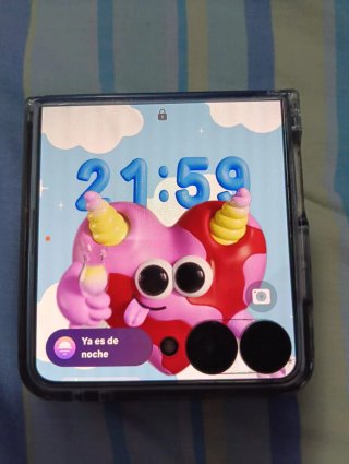 Samsung Galaxy Z Flip 7