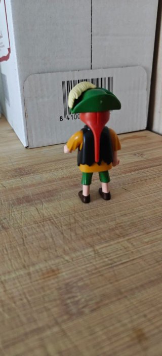 Pirata Playmobil con sombrero verde