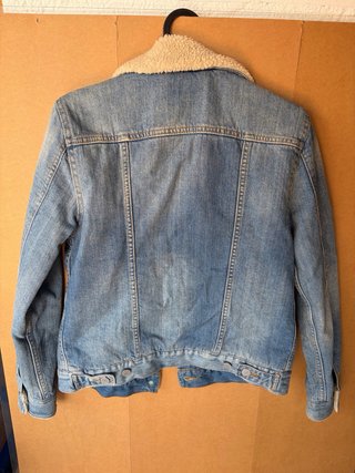 Cazadora Levi's vaquera con borreguito Talla XS